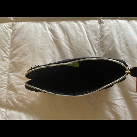 Hayward Black & Blue Makeup Bag with zipper - Picture 7 of 8